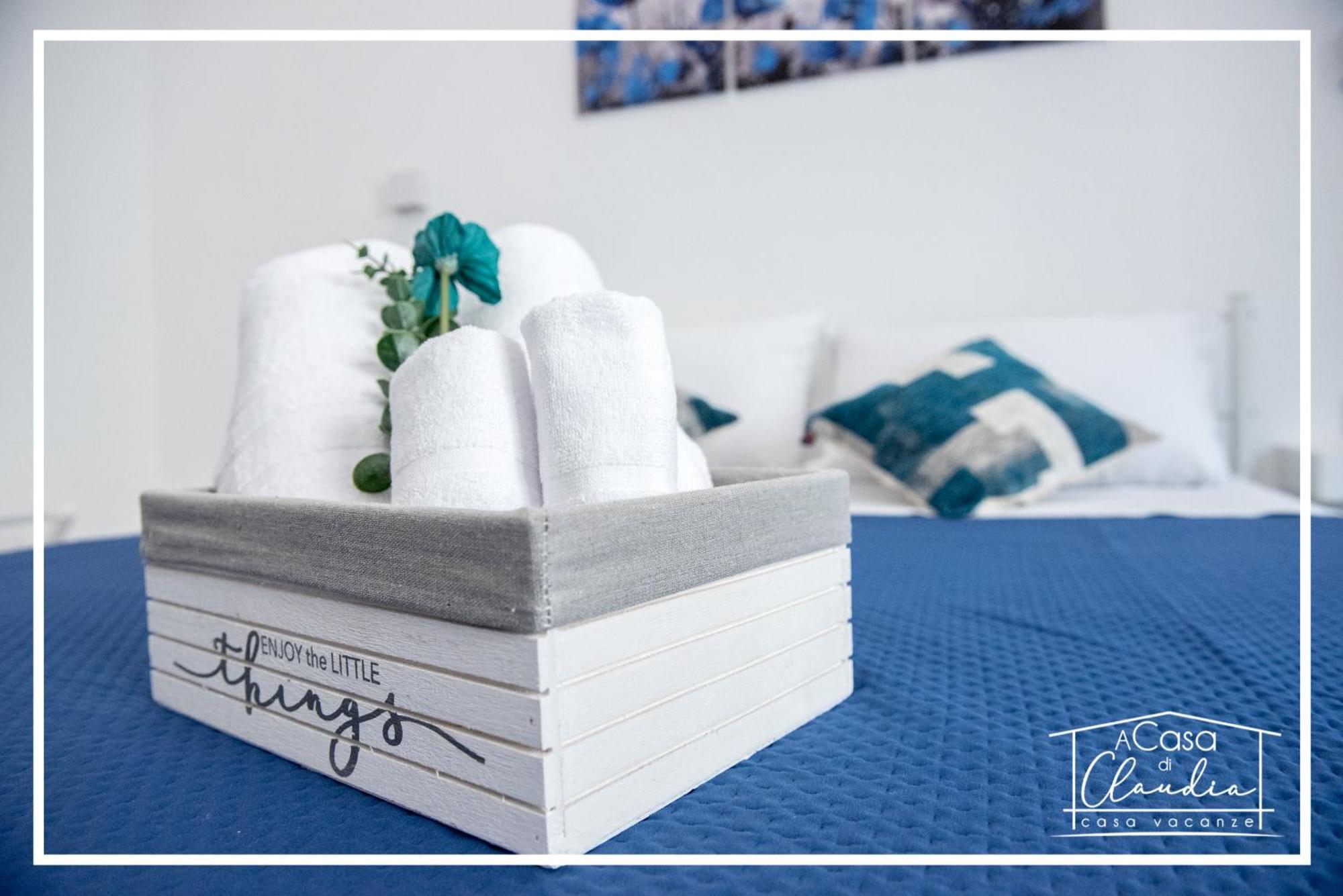 A Casa Di Claudia Apartment บรินดิซิ ภายนอก รูปภาพ