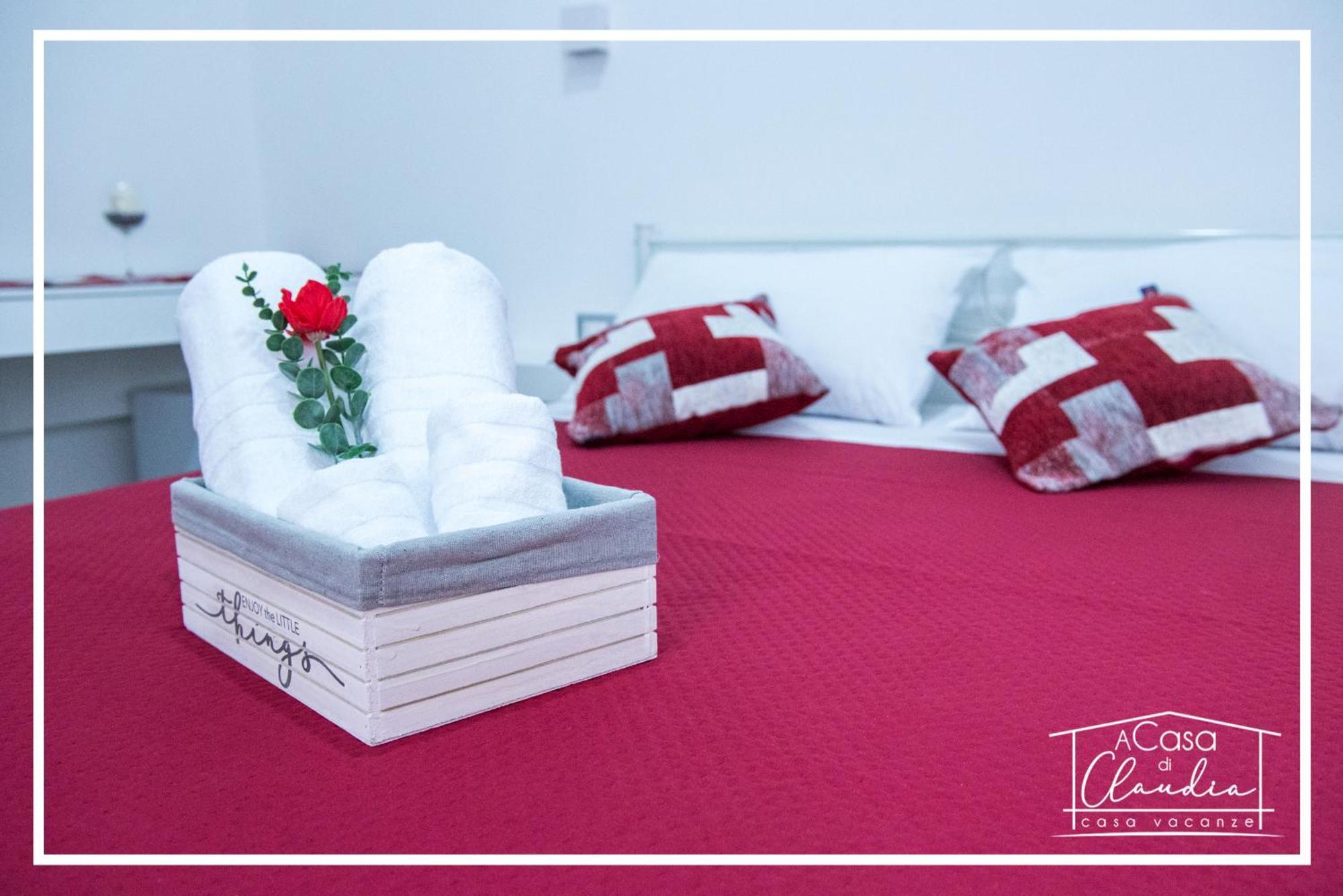 A Casa Di Claudia Apartment บรินดิซิ ภายนอก รูปภาพ